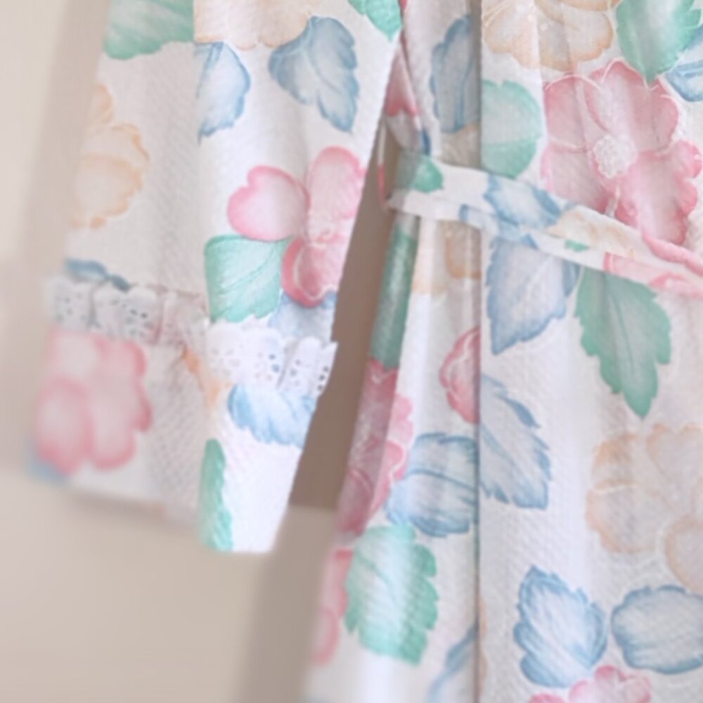 Vintage Beth Michaels Floral Seersucker & Lace Robe Cottage Garden  Medium NWOT - Picture 7 of 14